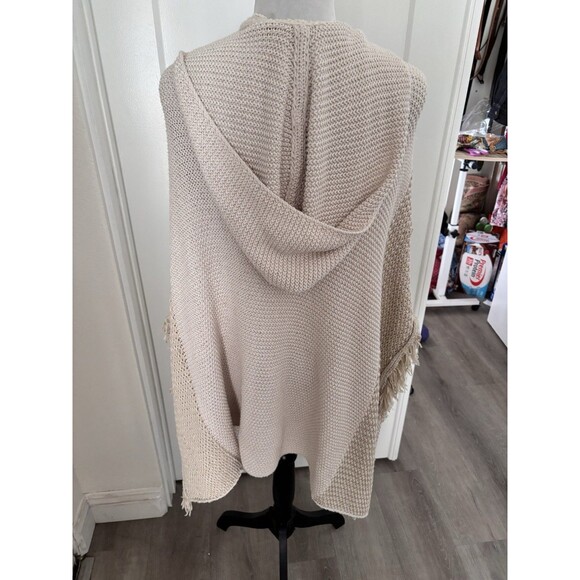 Roffe Women's Knit Open Front Long Cardigan Hoodie Poncho Boho Western Fringe OS - Picture 3 of 10